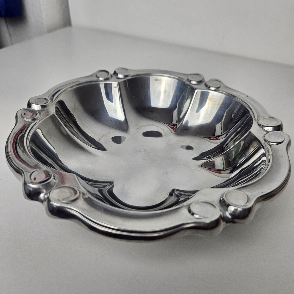 Wilton Armetale Bowl